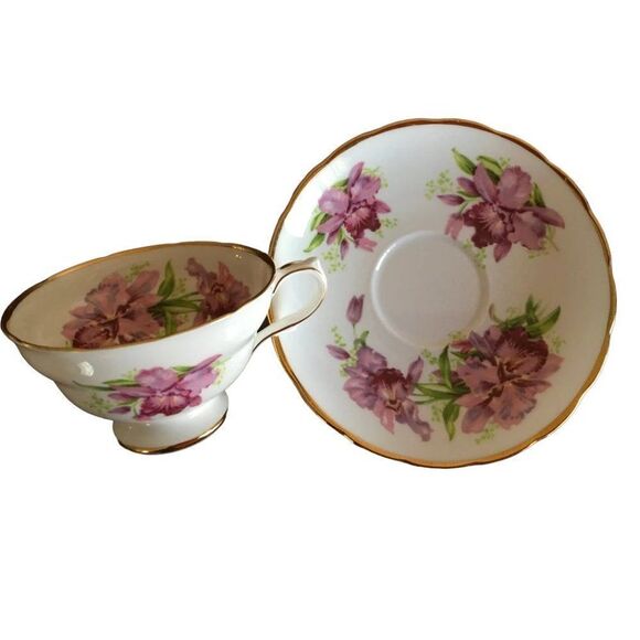 Vintage Grosvenor Orchid‎ Bone China Teacup with Matching Saucer - Picture 3 of 11